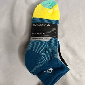 QUIKSILVER Men's Socks Quarter Cut 5 Pairs Multiple Colors - New